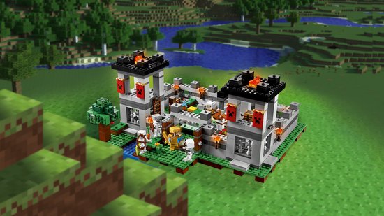 LEGO Minecraft Het Fort - 21127 | bol.com