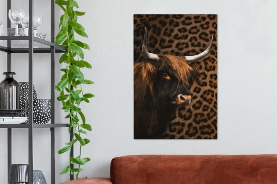 Canvas schilderij 40x60 cm - Wanddecoratie Schotse Hooglander - Koe - Panter - Muurdecoratie woonkamer - Slaapkamer decoratie - Kamer accessoires - Schilderijen op canvas