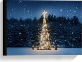 Canvas  - Verlichte Kerstboom in Sneeuwende Nacht - 40x30cm Foto op Canvas Schilderij (Wanddecoratie op Canvas)