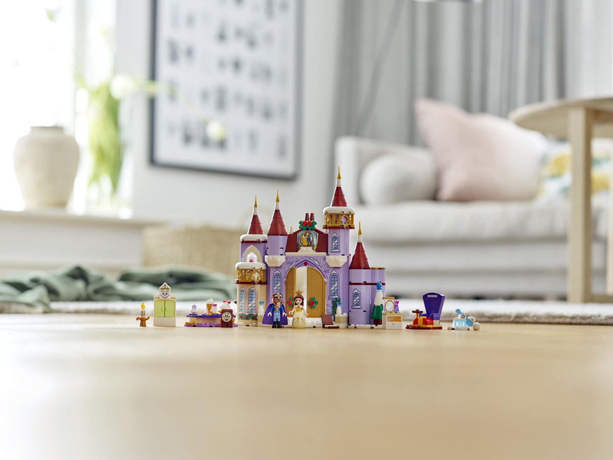 LEGO Disney Princess Belle's kasteel winterfeest 43180 — afbeelding 16
