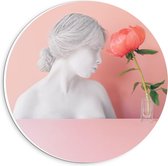 Forex Wandcirkel - Wit Standbeeld met Roze Roos - 20x20cm Foto op Wandcirkel (met ophangsysteem)