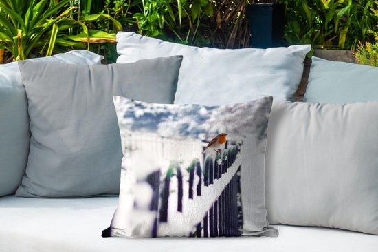 Coussins d'extérieur - Jardin - Rouge-gorge sur clôture enneigée - 45x45 cm