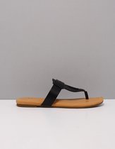 UGG GAILA W - Volwassenen Platte sandalen - Kleur: Zwart - Maat: 39