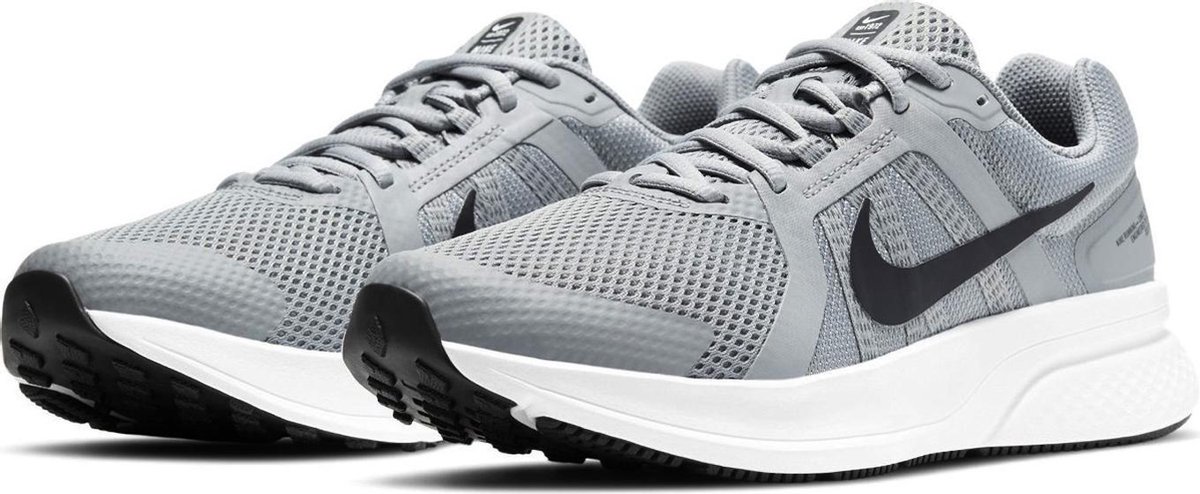 Nike - Run Swift 2 - Grijze Hardloopschoen - 46 - Grijs | bol.com