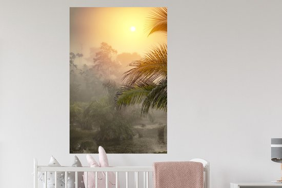 Sticker Muursticker Palmier - Paysage avec brouillard et palmiers - 80x120 cm - feuille autocollante - sticker mural repositionnable