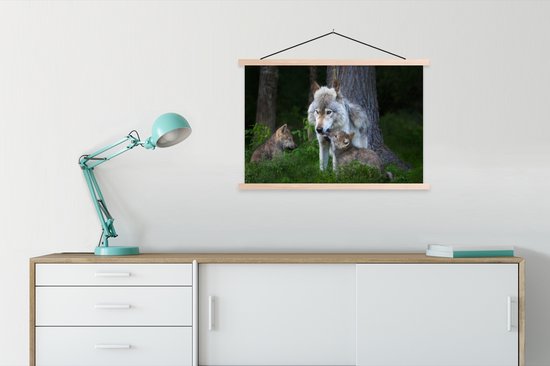 Posterhanger incl. Poster 90x60 cm - Schoolplaat - Wolf - Mos - Bos - Pup - Textielposter - Blanke latten