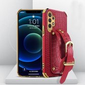 Voor Samsung Galaxy A32 5G gegalvaniseerde TPU krokodillenpatroon lederen tas met polsband (rood)