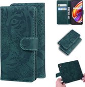 Voor OPPO Realme X7 Pro 5G Tiger Embossing Pattern Horizontale Flip lederen tas met houder & kaartsleuven & portemonnee (groen)