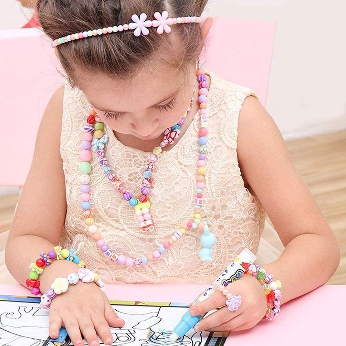 Kit de perles pour fabrication de bijoux pour enfants, 550 pièces, pour  bricolage de colliers, artisanat