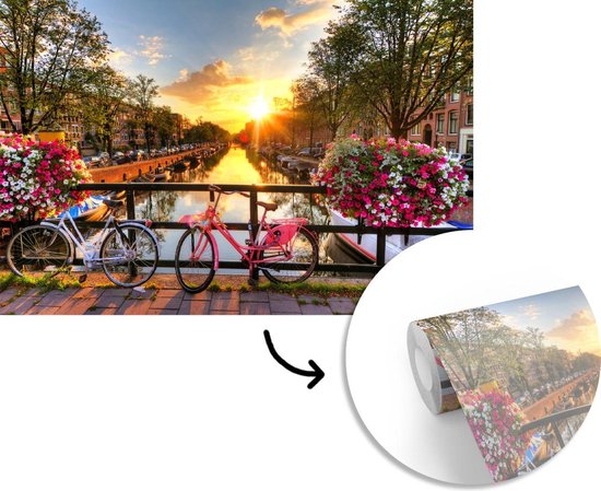 Behang - Fotobehang Fiets - Amsterdam - Lente - Breedte 360 cm x hoogte 240 cm
