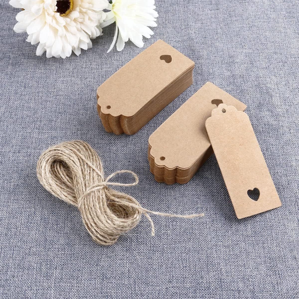 100x Kraft Karton Labels - Met 100 Jute Touw - Cadeaulabels - 9.5 x 4.5 CM - Hart - Beschrijfbaar - Kartonnen Cadeaulabels - Kraftpapier Naamkaartjes - Blanco Prijskaartjes - Gift Tags - Multifunctioneel Label - Dik & Stevig — cadeau in Cadeau-ideeën - foto 6