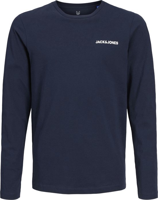 Donkerblauwe longsleeve T-shirt van Jack & Jones met witte tekst op de borst.