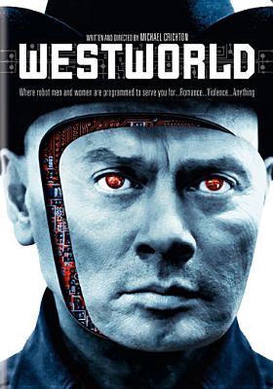 WESTWORLD: Close-up van een man met rode robotogen, deel van zijn gezicht onthult circuits. Geschreven en geregisseerd door Michael Crichton.