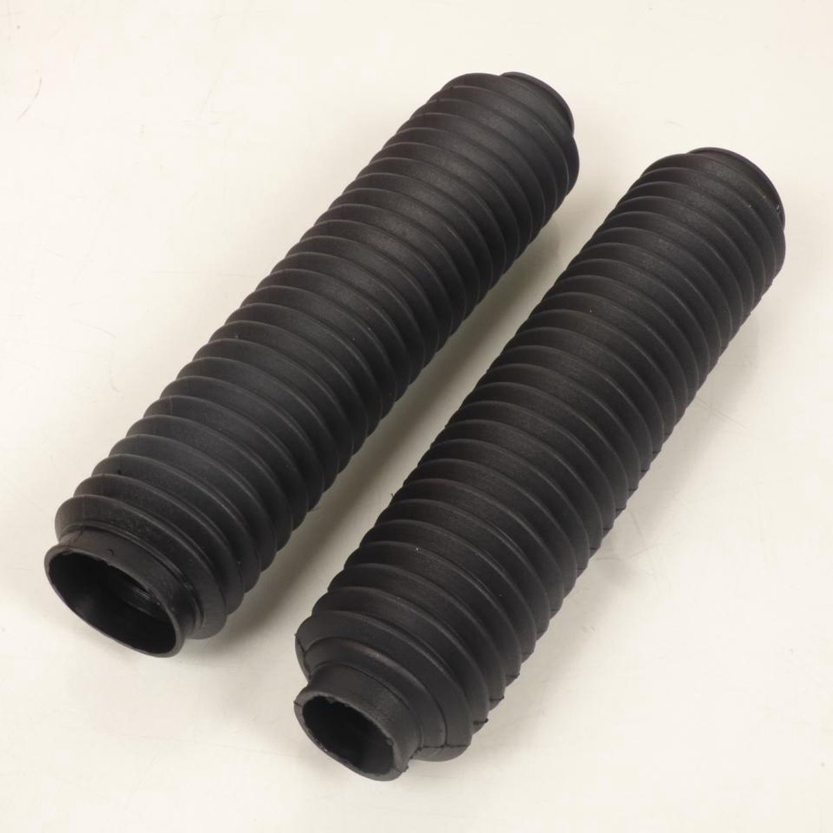 vorkbeschermer voor motorfiets zwart rubber d: 38mm d: 50mm l:305mm