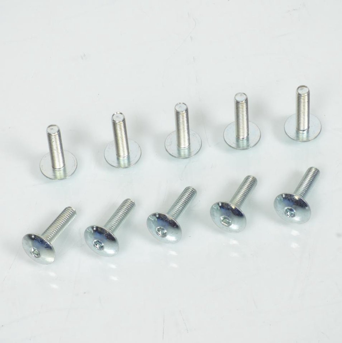 Kit visserie M6x25 Bolt pour moto Kawasaki Z 800 2013 à 2016 024-90625 Neuf
