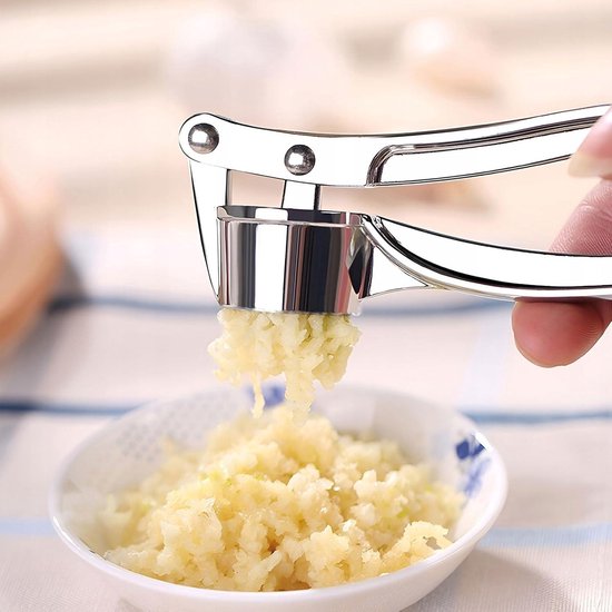 10 goede knoflookpers voor in de keuken - De beste knoflookpers