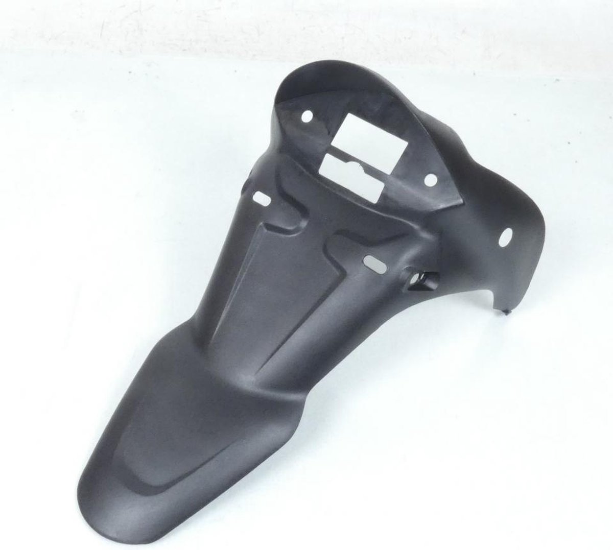 Bavette arrière origine pour Scooter Keeway 50 Matrix 08202BM0T000 Neuf