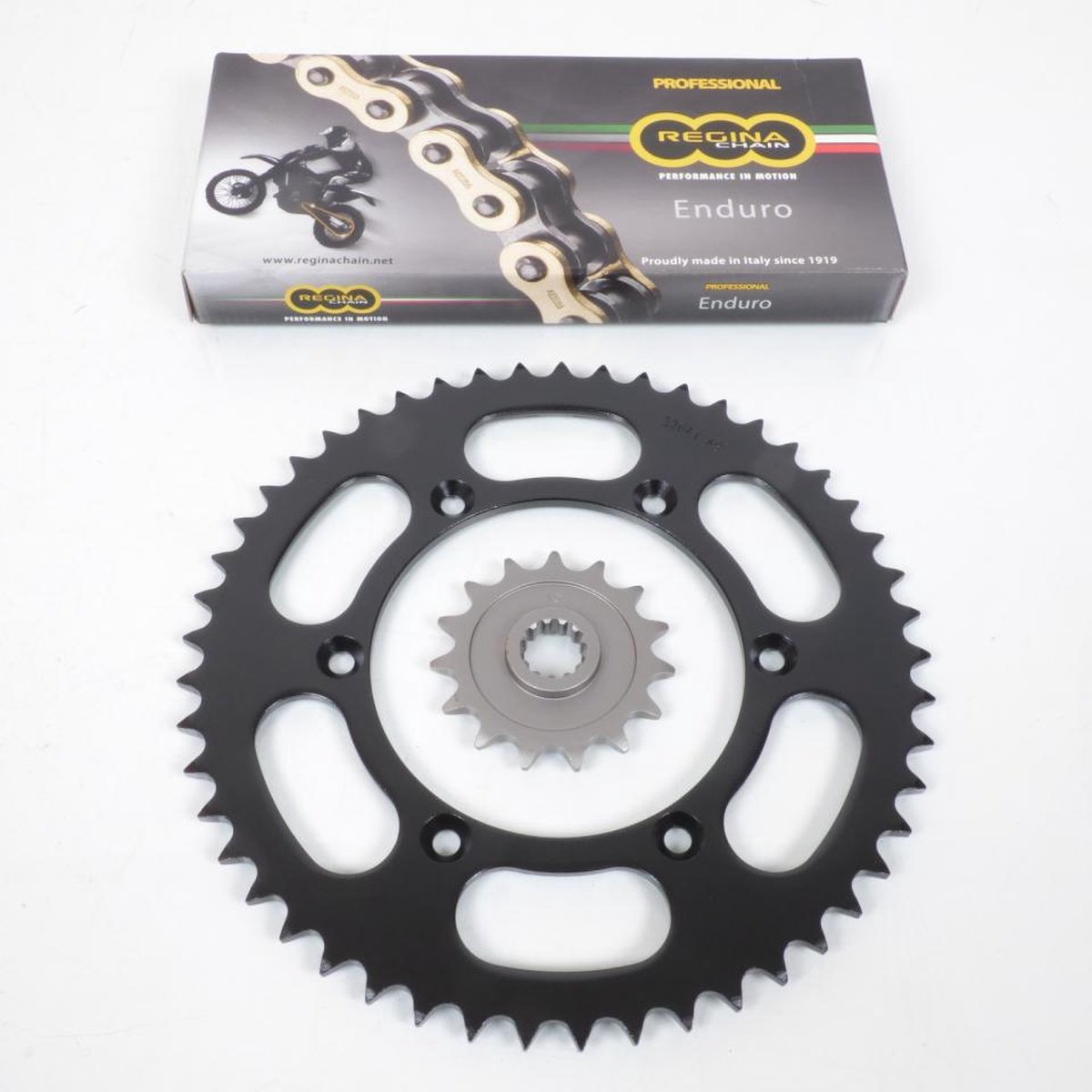 Regina kettingset voor Motorfiets Suzuki 400 Dr-Z E 2000 tot 2008 Gloednieuw
