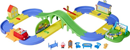 Peppa Pig All Arround Peppa's Town