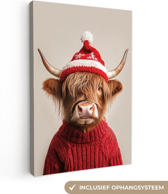 Canvas schilderij 80x120 cm - Wanddecoratie Schotse Hooglander - Kerst - Muts - Trui - Winter - Muurdecoratie woonkamer - Slaapkamer decoratie - Kamer accessoires - Schilderijen - Kerstdecoratie voor binnen - Kerstversiering - Kerstmis versiering
