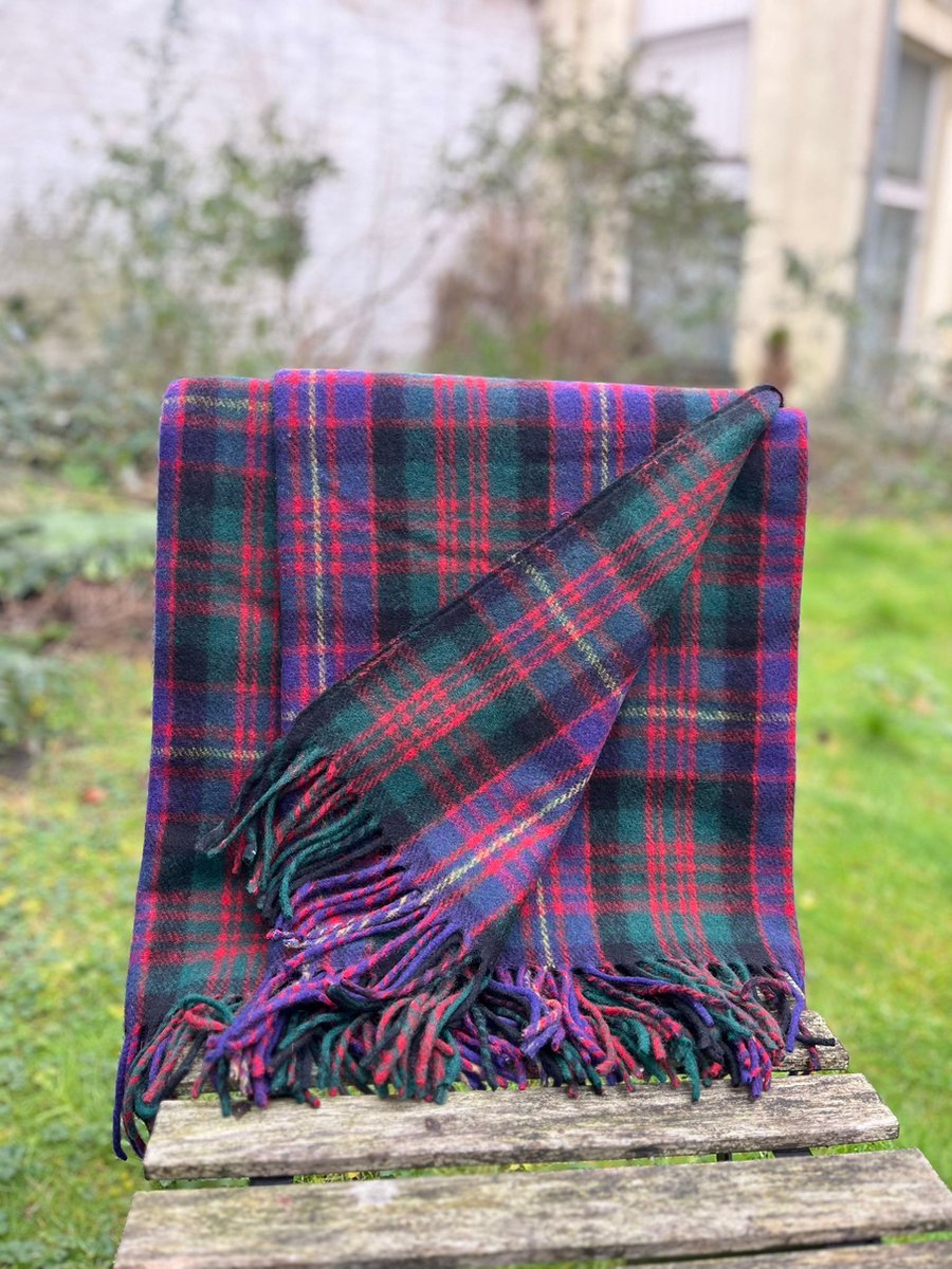 Wollen Tartan plaid CAMERON OF ERRACHAT (100% wol) - BEST SELLER - Tijdloos - warm - zacht - dikke wol - Duurzaam - natuurlijk