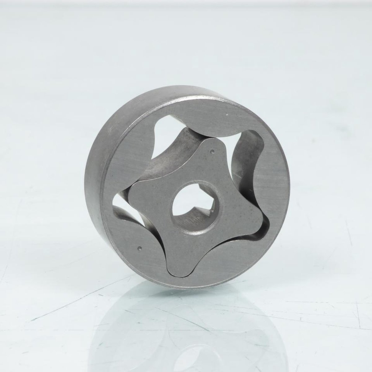 originele oliepomp rotor voor suzuki 400 lt-z quad 2004 tot 2012 16410-29f00-000 nieuw