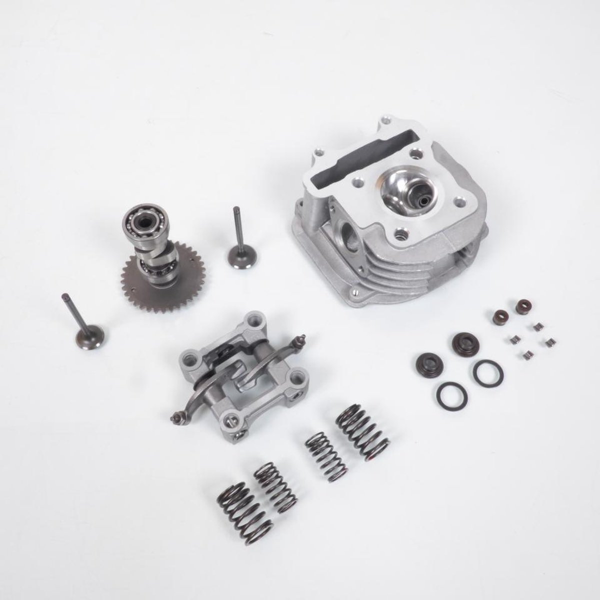 cilinderkop voor chinese scooter 125 gy6 4t nieuw