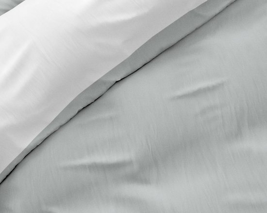 Sleeptime Twee Kleuren Dekbedovertrek - 200x200/220 + 2 kussenslopen 60x70 - Wit/Grijs - Tweepersoons van Sleeptime — afbeelding 2