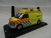 Chevrolet GMT 600 Ambulancedienst RAV Brabant Midden-West-Noord 1:43 Neo Scale Models Limited 300 pcs.