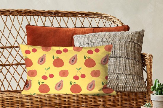 Sierkussen décoratif Fruit abstrait à usage intérieur - Fruit rouge abstrait sur fond jaune - 50x30 cm - Coussin intérieur rectangulaire en coton