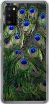 Geschikt voor Samsung Galaxy A41 hoesje - Close-up van veren van een pauw - Siliconen Telefoonhoesje