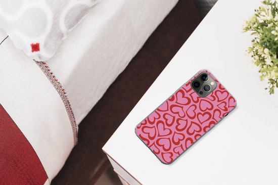 Coque iPhone 12 Pro - fond d'écran avec des coeurs rouges - Siliconen Phone Case