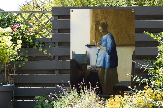 Tuinposter - Tuindoek - Tuinposters buiten - Brieflezende vrouw in het