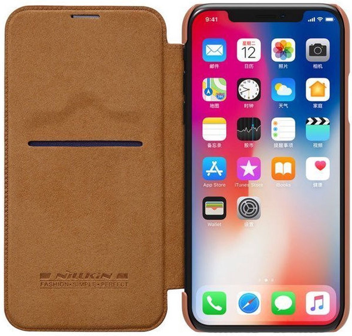 Hoesje geschikt voor iPhone 11 Pro - Qin Leather Case - Flip Cover - Bruin