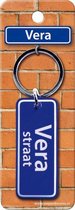 sleutelhanger Straatnaam: Vera 9 x 3 cm blauw