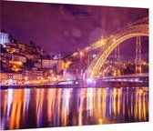 De imposante Dom Luis brug in Porto uitgelicht bij nacht - Foto op Plexiglas - 60 x 40 cm