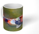 Mok - Koffiemok - Een koi karper op de bodem van een vijver - Mokken - 350 ML - Beker - Koffiemokken - Theemok