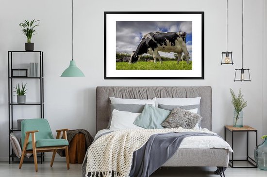 Cadre photo avec affiche - Vache - Herbe - Staart - Animaux - 120x80 cm - Cadre pour affiche