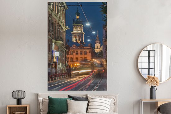 Canvas schilderij 120x180 cm - Wanddecoratie Drukke wegen in de binnenstad van Lvov in Oekraïne - Muurdecoratie woonkamer - Slaapkamer decoratie - Kamer accessoires - Schilderijen