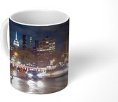 Mok - New York - Nacht - Skyline - 350 ML - Beker - Uitdeelcadeautjes