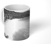 Mok - De kust bij het Aziatische eiland Phu Quoc - zwart wit - 350 ML - Beker
