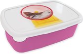 Broodtrommel Roze - Lunchbox - Brooddoos - Hamsters in een wiel - 18x12x6 cm - Kinderen - Meisje