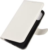 Apple iPhone 12 Hoesje - Mobigear - Classic Serie - Kunstlederen Bookcase - Wit - Hoesje Geschikt Voor Apple iPhone 12