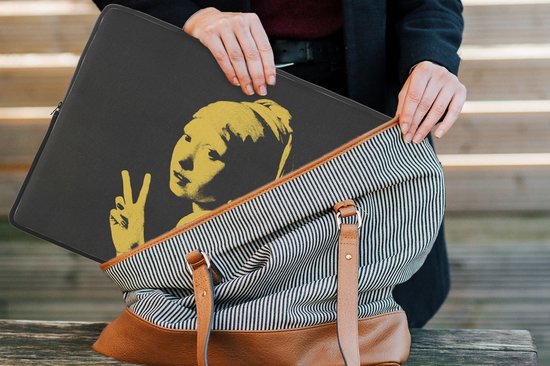 Housse pour ordinateur portable 17 pouces - Fille à la perle - Jaune - Zwart - Housse pour ordinateur portable - Dimensions intérieures 42,5x30 cm