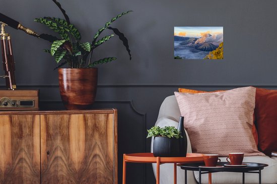 Sticker Muursticker Indonésie - Brouillard en Indonésie - 30x20 cm - feuille autocollante - sticker mural repositionnable