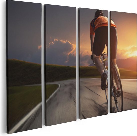 Artaza Canvas Schilderij Vierluik Wielrennen Fietser op de Weg bij Zonsondergang - 80x60 - Foto Op Canvas - Canvas Print