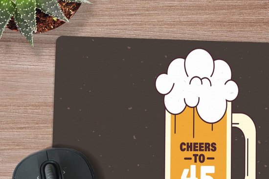 Bureau onderlegger 80x40 cm - Muismat Jubileum - 45 Jaar - Bier - Bureaulegger xl - Desk mat beschermer - Computer muismatten
