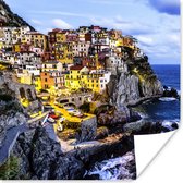 Poster Cinque Terre verlicht tijdens de schemering in Italië - 75x75 cm