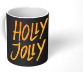 Mok - Koffiemok - Holly jolly - Quotes - Kerst - Goud - Spreuken - Mokken - 350 ML - Beker - Koffiemokken - Theemok