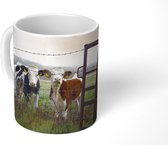 Mok - Koffiemok - Koeien - Prikkeldraad - Gras - Dieren - Mokken - 350 ML - Beker - Koffiemokken - Theemok